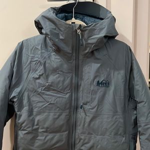 REI stormhenge waterproof jacket 850-fill down. Men’s small.